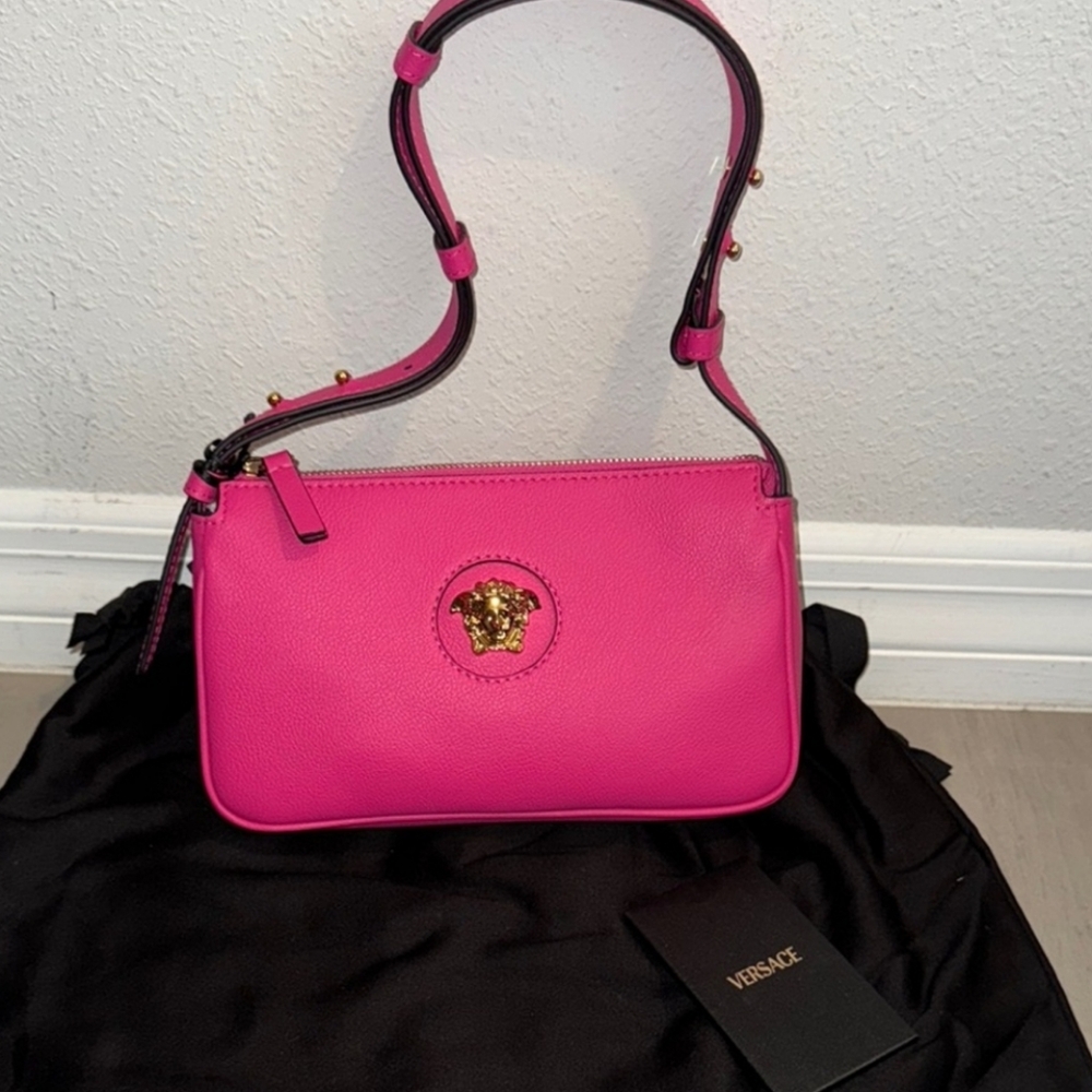 NWT Versace La Medusa Vitello Pink Shoulder Bag with Gold Accent.
